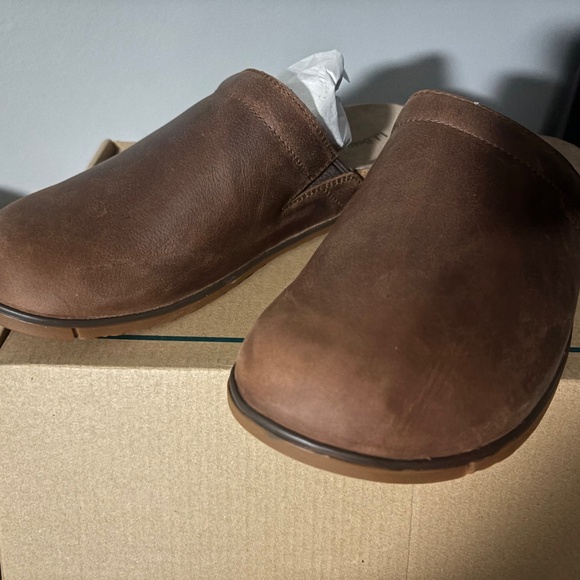LL Bean shoes - Picture 2 of 3